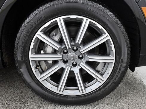 Used 2019 Audi Q7 3.0T Premium Plus w/ Premium Plus Package image 40