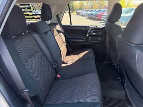 Used 2018 Toyota 4Runner TRD Off-Road image 28