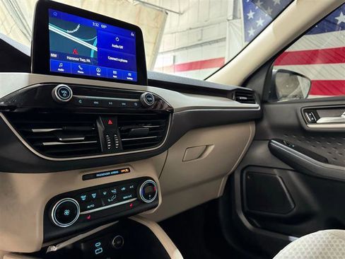 Used 2020 Ford Escape SE AWD/4WD image 20