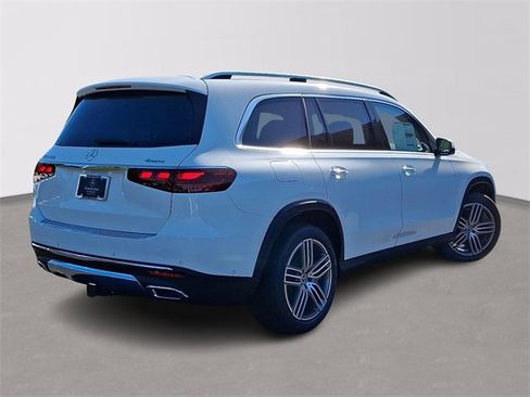 New 2025 Mercedes-Benz GLS 450 4MATIC image 4