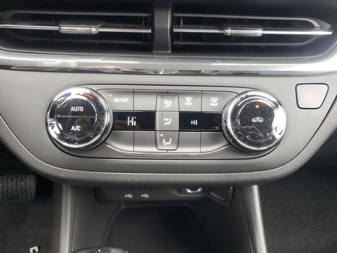 New 2026 Buick Envista Preferred image 25