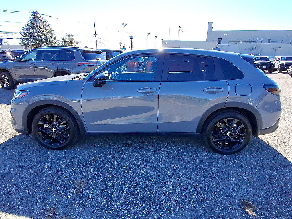 Used 2024 Honda HR-V Sport image 5