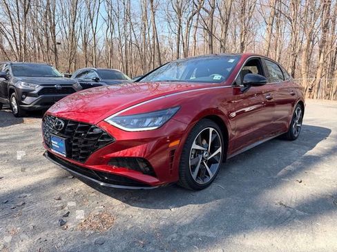 Certified 2023 Hyundai Sonata SEL Plus FWD image 1