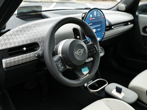 New 2026 MINI Cooper S image 19