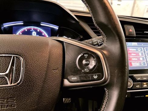 Used 2021 Honda Civic Sport Touring image 18