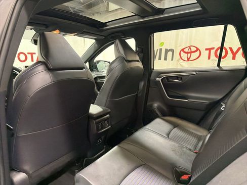 Used 2021 Toyota RAV4 XSE AWD/4WD image 21