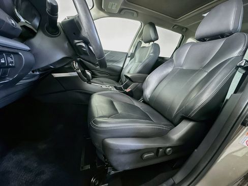 Used 2019 Subaru Forester Limited w/ Popular Package #3 AWD/4WD image 13