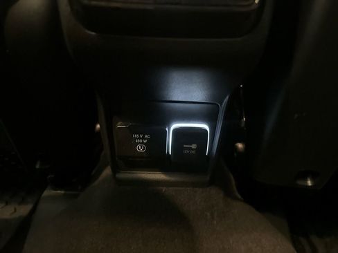 Used 2022 Jeep Compass Latitude image 15