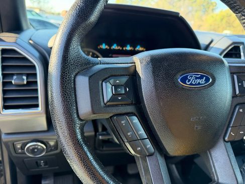 Used 2016 Ford F150 XLT w/ Equipment Group 302A Luxury image 17