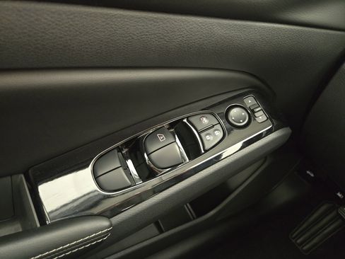 Used 2023 Nissan Altima 2.5 SV image 27