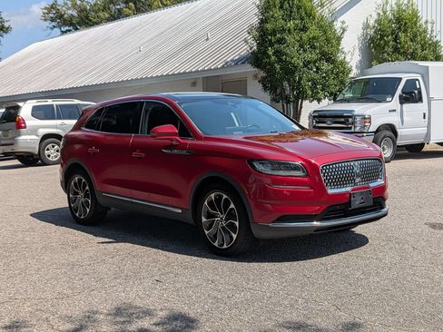 Used 2021 Lincoln Nautilus Reserve FWD image 7