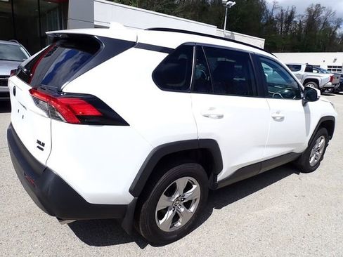Used 2023 Toyota RAV4 XLE image 3