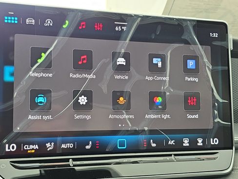 New 2026 Volkswagen Tiguan SE R-Line FWD image 20