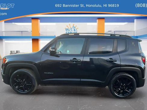 Used 2017 Jeep Renegade Altitude FWD image 7