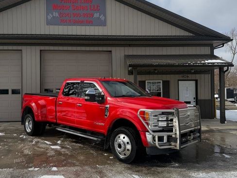 Used 2019 Ford F450 Lariat w/ Lariat Ultimate Package image 1