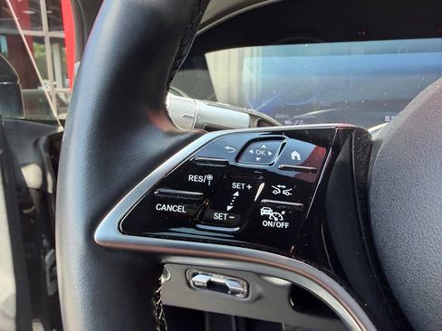 Used 2023 Mercedes-Benz EQS 580 4MATIC Sedan image 17