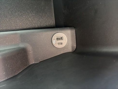 Used 2022 Ford F150 Platinum w/ Equipment Group 701A High AWD/4WD image 53