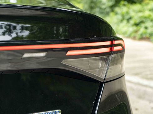 Used 2024 Honda Accord Touring image 13