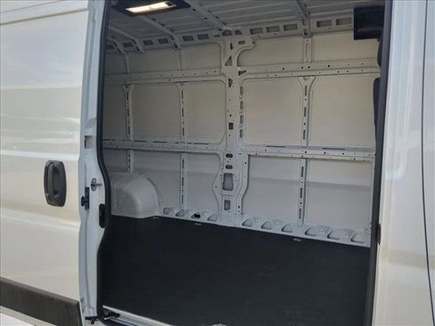 New 2026 RAM ProMaster 2500 w/ Convenience Group image 16