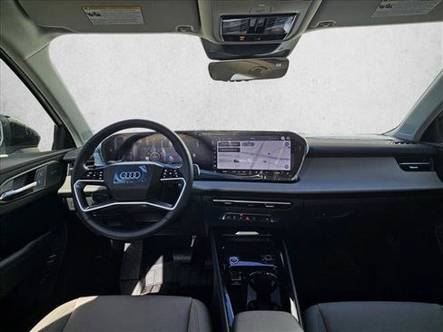 New 2026 Audi Q3 quattro 2.0T AWD/4WD image 17