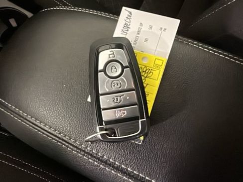 Used 2023 Ford Escape Active w/ Cold Weather Package FWD image 20