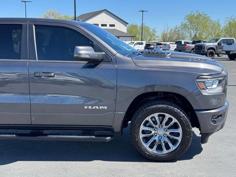 Used 2024 RAM 1500 Laramie AWD/4WD image 11