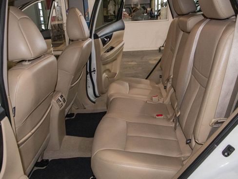 Used 2015 Nissan Rogue SL w/ SL Premium Package image 15