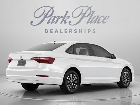 Used 2019 Volkswagen Jetta R-Line FWD image 3