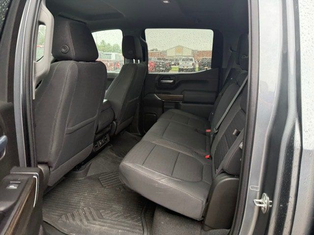 Used 2022 Chevrolet Silverado 1500 RST AWD/4WD image 12
