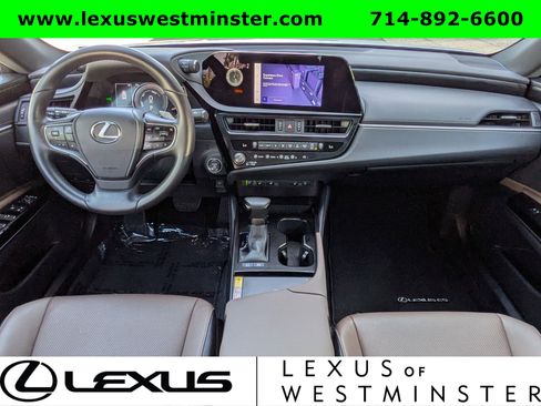 Used 2025 Lexus ES 300h w/ Premium Package image 15