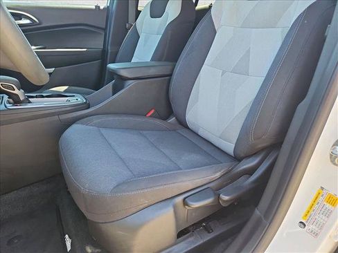 Used 2024 Chevrolet Trax LS FWD image 14