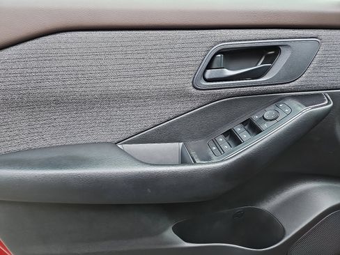 Certified 2023 Nissan Rogue S image 12