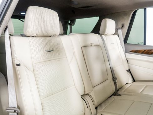 Used 2023 Cadillac Escalade Sport Platinum image 33