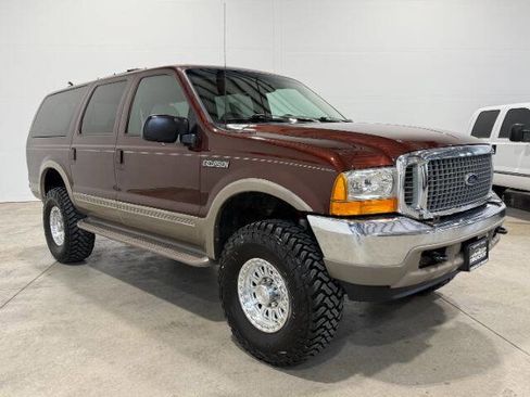 Used 2001 Ford Excursion Limited AWD/4WD image 5