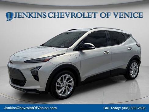 Used 2023 Chevrolet Bolt EUV LT w/ Driver Confidence Package FWD image 11