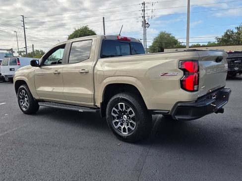 Used 2023 Chevrolet Colorado Z71 w/ Z71 Convenience Package 2 AWD/4WD image 5