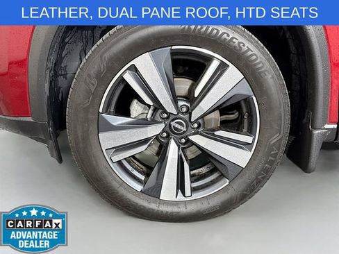 Used 2023 Nissan Rogue SL AWD/4WD image 29