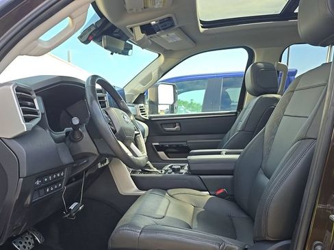 Used 2024 Toyota Tundra Limited w/ TRD Off-Road Package AWD/4WD image 7