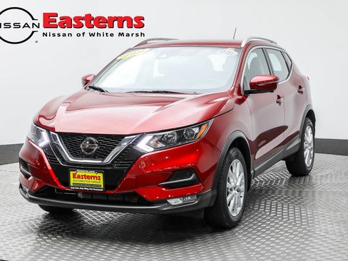 Used 2022 Nissan Rogue Sport SV w/ Technology Package image 1