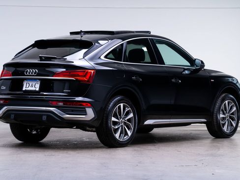 Used 2023 Audi Q5 2.0T Premium Plus w/ Premium Plus Package AWD/4WD image 6