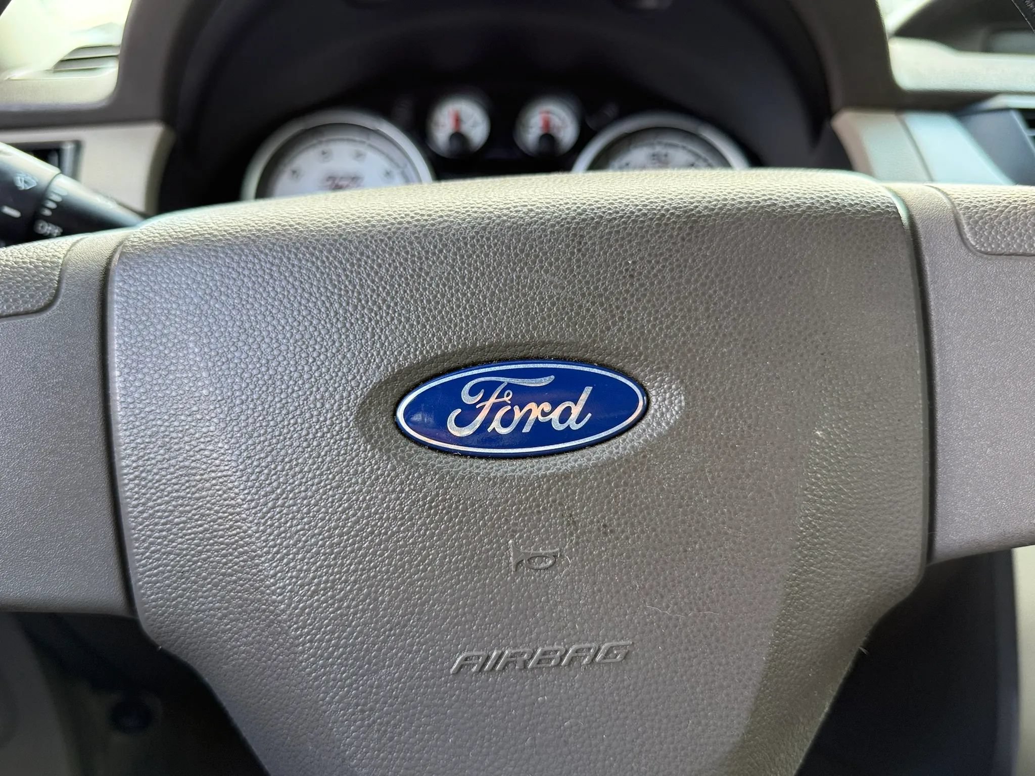Used 2010 Ford Focus S FWD image 30