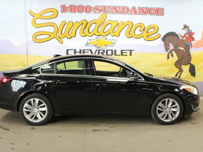 Used 2017 Buick Regal Premium w/ Driver Confidence Package #1
