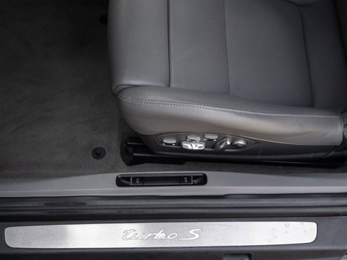 Certified 2014 Porsche 911 Turbo S AWD/4WD image 23