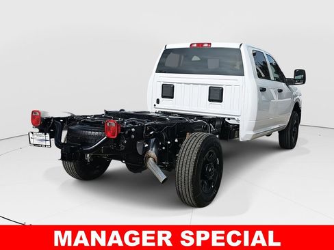 New 2026 RAM 2500 Tradesman image 3