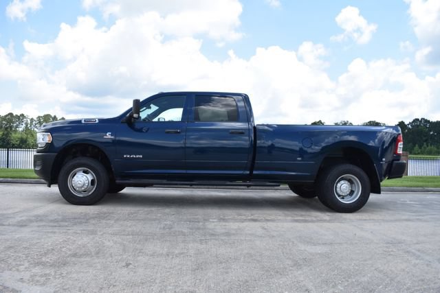 Used 2022 RAM 3500 Tradesman AWD/4WD image 3