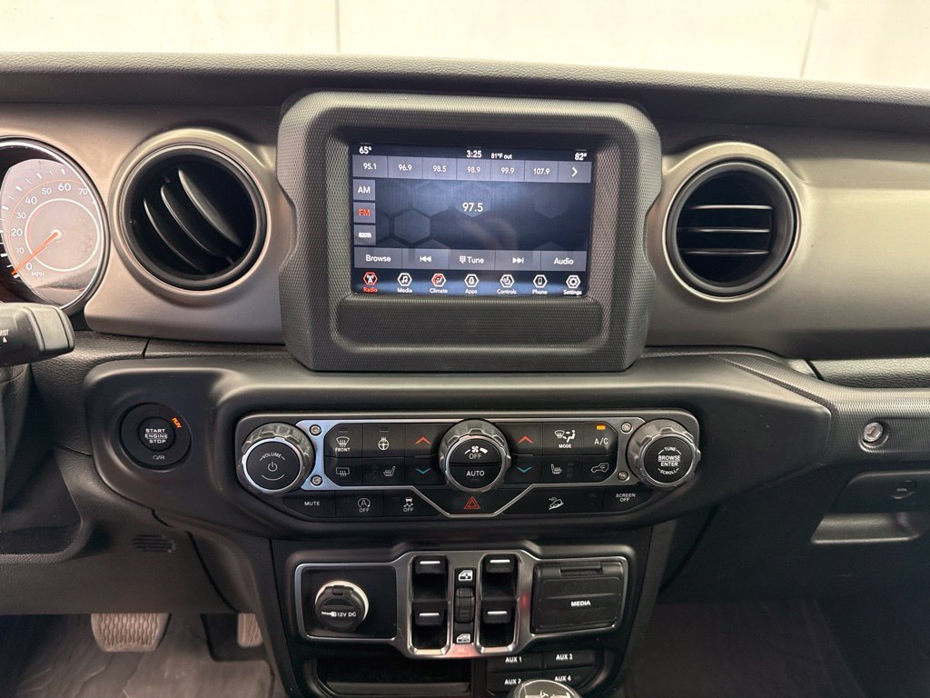 Used 2020 Jeep Wrangler Unlimited Sport AWD/4WD image 22