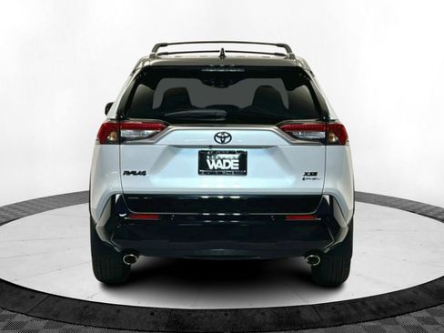 Used 2025 Toyota RAV4 XSE w/ Premium Package image 5