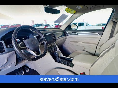 Used 2022 Volkswagen Atlas SEL Premium AWD/4WD image 5