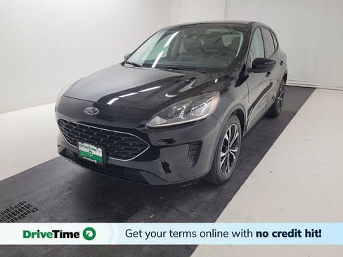Used 2021 Ford Escape SE w/ SE Sport Appearance Package FWD image 1