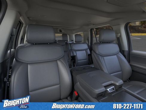Used 2026 Ford Expedition Active AWD/4WD image 10